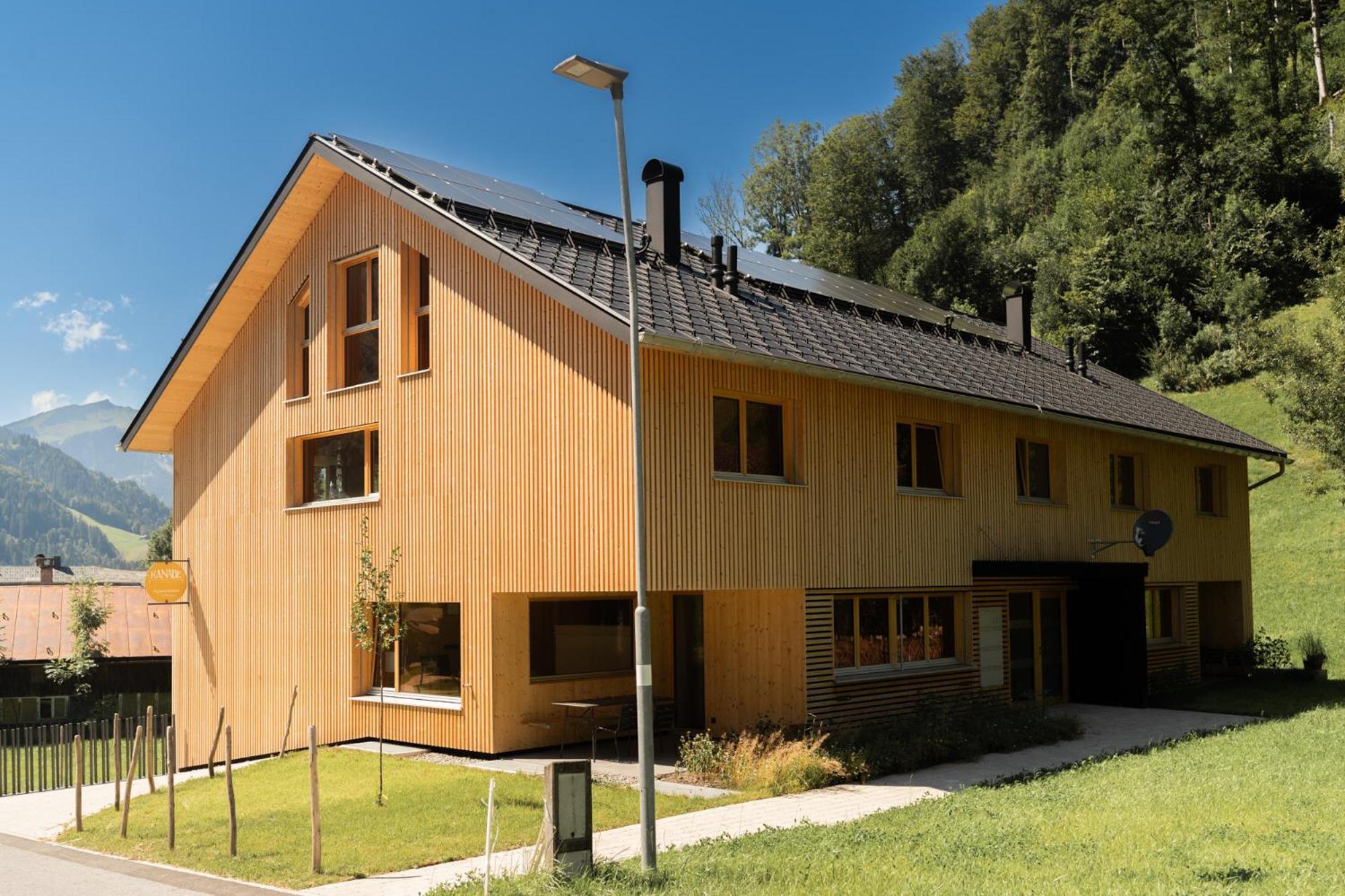 Haus Kanabe Apartment